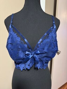 Floral Lace Bralette with Satin Bow in Navy